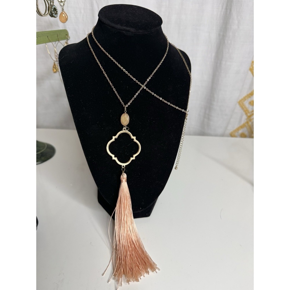 Rose Gold Tassle Necklace Gold Tone Chain Costume Jewelry